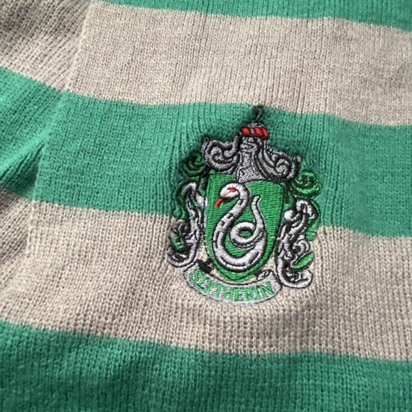 Slytherin Harry Potter Green Striped Embroidered Scarf - Picture 2 of 4